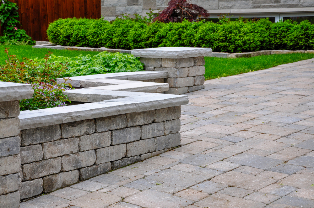 Retaining wall in Star